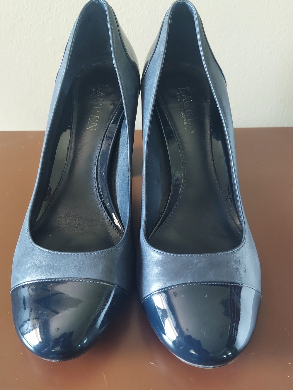 Lauren Ralph Lauren Navy Leather Cap-Toe Pumps Size 8